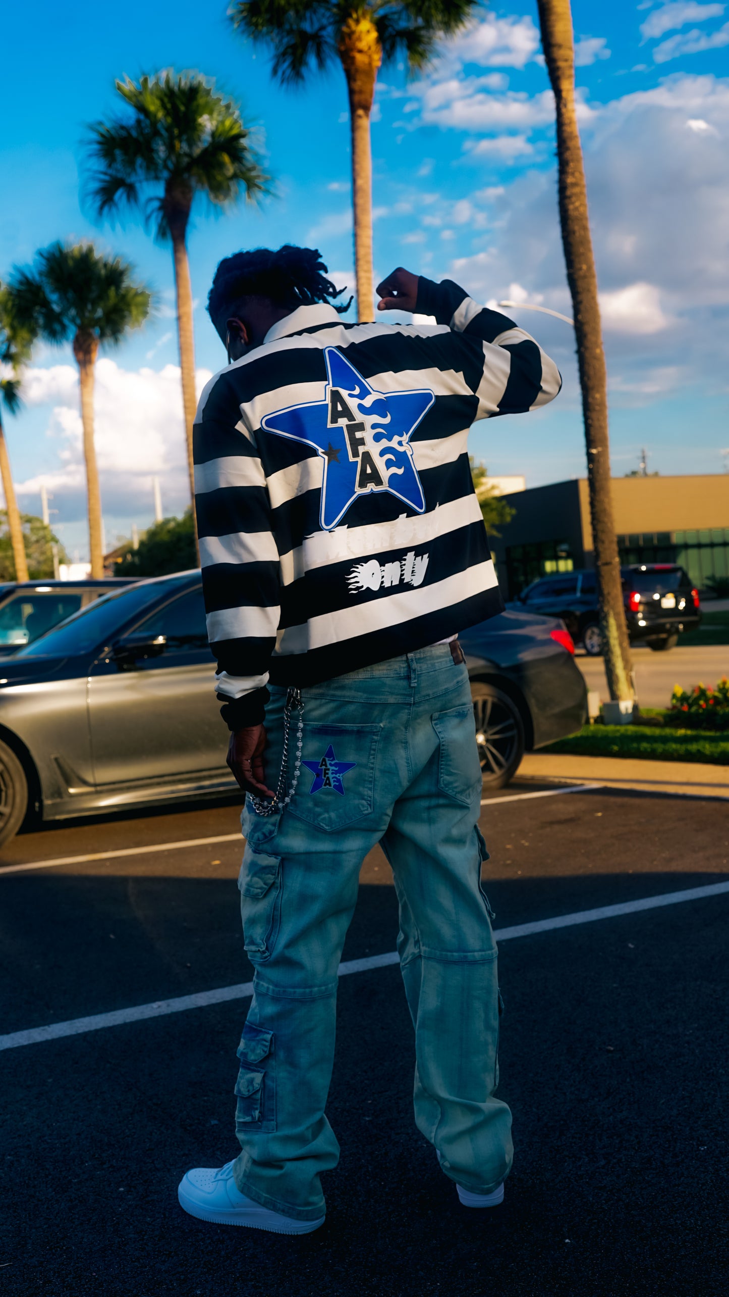 Full set jeans and long sleeve Crop top shirt
